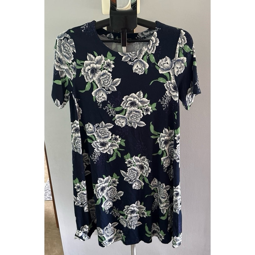 NWT Loft Outlet Women's Navy Blue White Flowers‎ Short Sleeve Dress Size Small